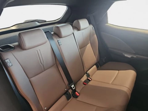 Lexus LBX 1.5 136cv HEV Elegant+