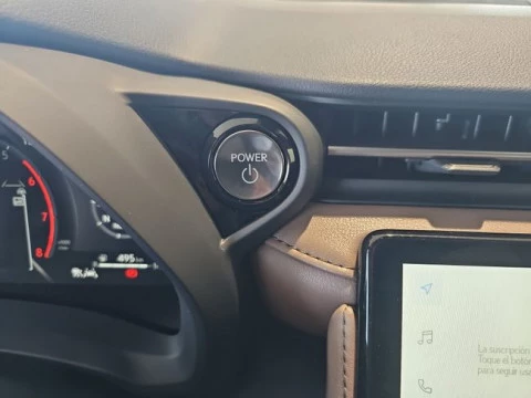 Lexus LBX 1.5 136cv HEV Elegant+