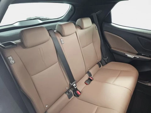Lexus LBX 1.5 136cv HEV Elegant+