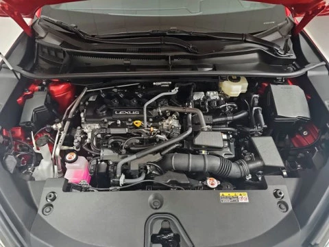 Lexus LBX 1.5 136cv HEV Elegant+