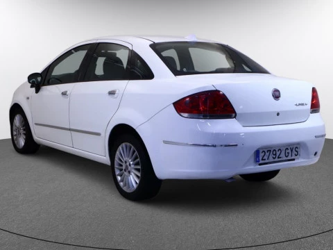 Fiat LINEA sedan 1.6 MULTIJET 16V 105BHP EMOTION 4P