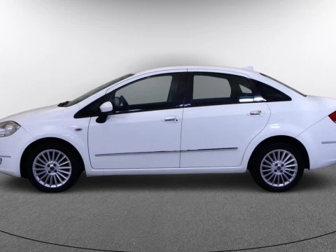 Fiat LINEA sedan 1.6 MULTIJET 16V 105BHP EMOTION 4P
