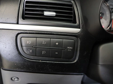 Fiat LINEA sedan 1.6 MULTIJET 16V 105BHP EMOTION 4P