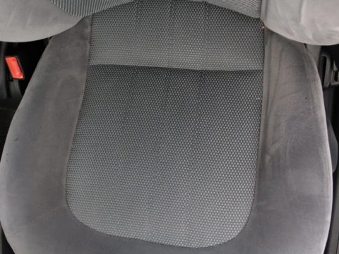 Fiat LINEA sedan 1.6 MULTIJET 16V 105BHP EMOTION 4P