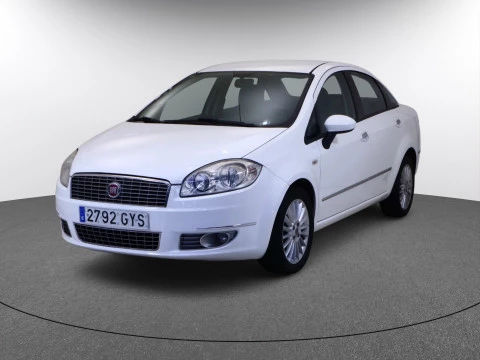 Fiat LINEA sedan 1.6 MULTIJET 16V 105BHP EMOTION 4P