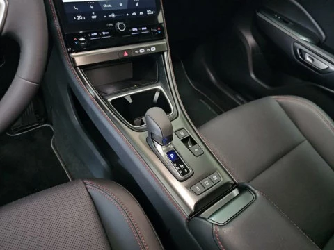 Lexus LBX 1.5 136cv HEV Elegant+ Black