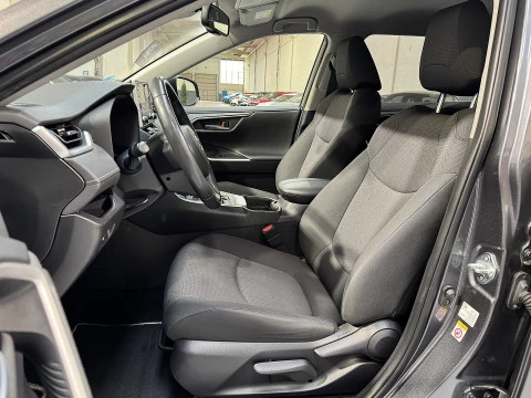 Toyota Rav4 2.5l hybrid 2WD Advance