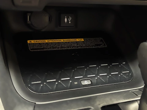 Toyota Rav4 2.5l hybrid 2WD Advance