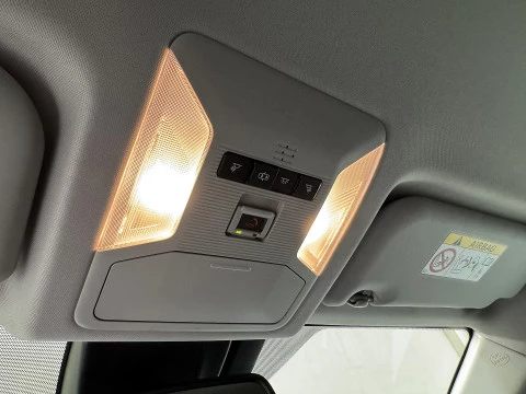 Toyota Rav4 2.5l hybrid 2WD Advance