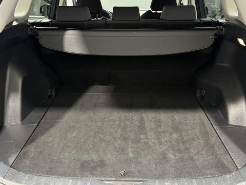 Toyota Rav4 2.5l hybrid 2WD Advance