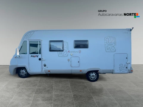 PILOTE AVENTURE AVENTURA G690