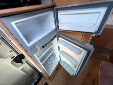 PILOTE AVENTURE AVENTURA G690