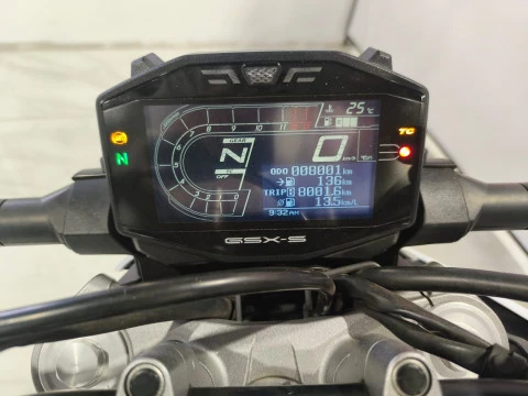 Suzuki GSX S950 DESLIMITADA Suzuki GSX S950 DESLIMITADA