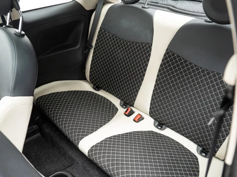 Fiat 500 Dolcevita 1.0 Hybrid 51KW (70 CV)