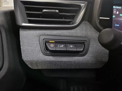 Renault Clio Techno E-Tech full hybrid 145 (103kw)