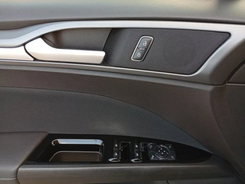 Ford Mondeo 2.0 Híbrido 137kW (187CV) Titanium HEV