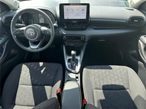 Toyota Yaris ACTIVE PLUS