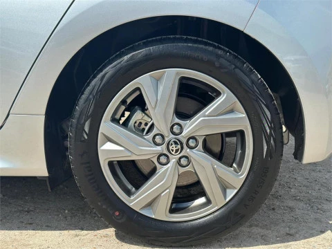 Toyota Yaris ACTIVE PLUS