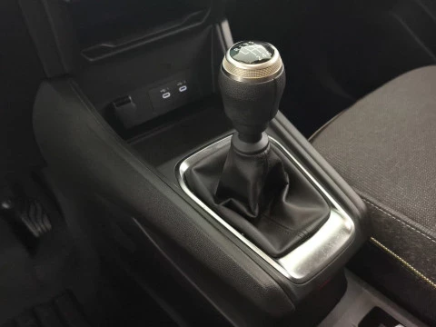 Renault Captur techno Eco-G 100cv (74 kW)