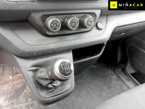 Renault Trafic Combi Passenger Energy Blue dCi 81 kW (110 CV)