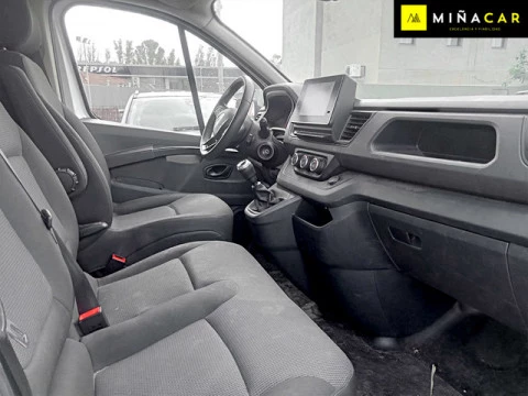 Renault Trafic Furgon L1H1 Blue dCi 81 kW (110 CV)