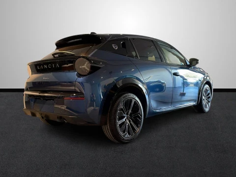 Lancia Ypsilon Edizione Limitata Cassina Hybrid 74kW