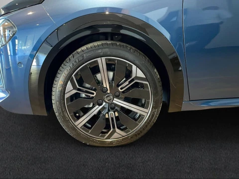 Lancia Ypsilon Edizione Limitata Cassina Hybrid 74kW