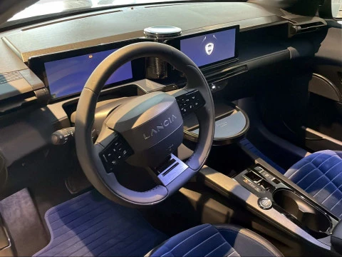 Lancia Ypsilon Edizione Limitata Cassina Hybrid 74kW