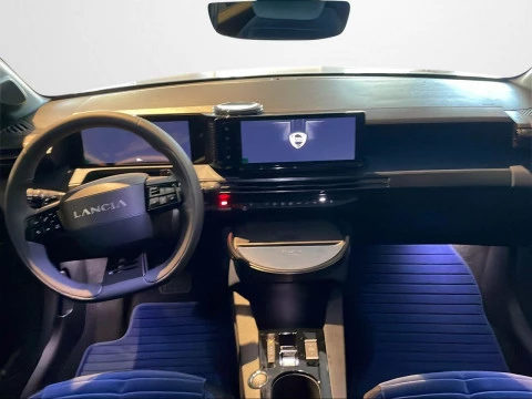 Lancia Ypsilon Edizione Limitata Cassina Hybrid 74kW