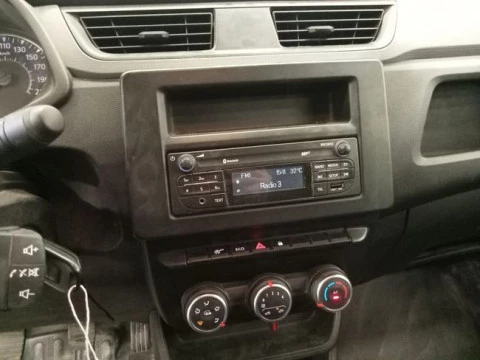 Renault Express Confort 1.5 Blue dCi 70 kW (95 cv)