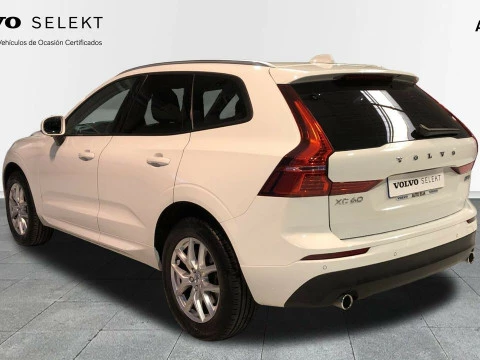 Volvo XC60 2.0 D5 MOMENTUM AUTO 4WD 5P