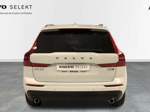 Volvo XC60 2.0 D5 MOMENTUM AUTO 4WD 5P