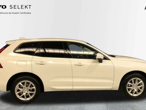 Volvo XC60 2.0 D5 MOMENTUM AUTO 4WD 5P