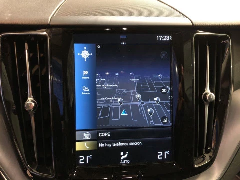 Volvo XC60 2.0 D5 MOMENTUM AUTO 4WD 5P