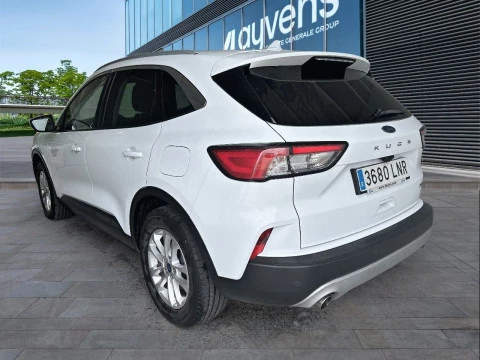 Ford Kuga Titanium 2.5 Duratec FHEV 140kW Auto