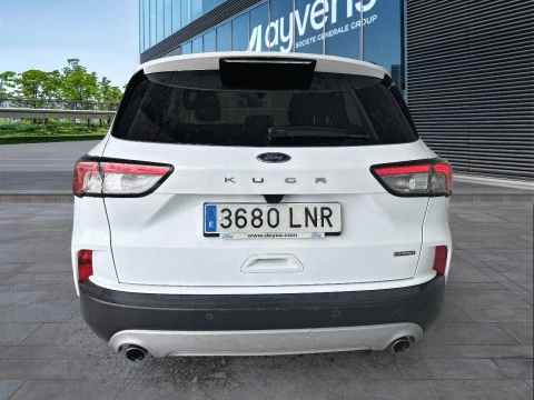 Ford Kuga Titanium 2.5 Duratec FHEV 140kW Auto