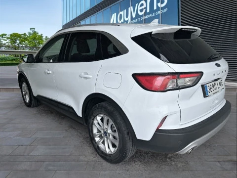 Ford Kuga Titanium 2.5 Duratec FHEV 140kW Auto