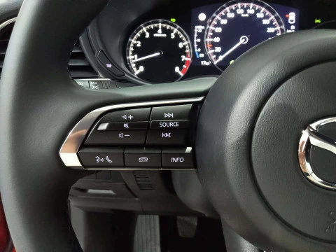 Mazda CX-30 2.5 E-SKYACTIV-G MHEV HOMURA AUTO 140 5P