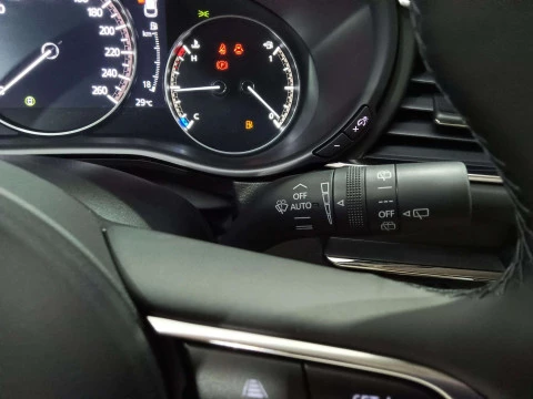 Mazda CX-30 2.5 E-SKYACTIV-G MHEV HOMURA AUTO 140 5P