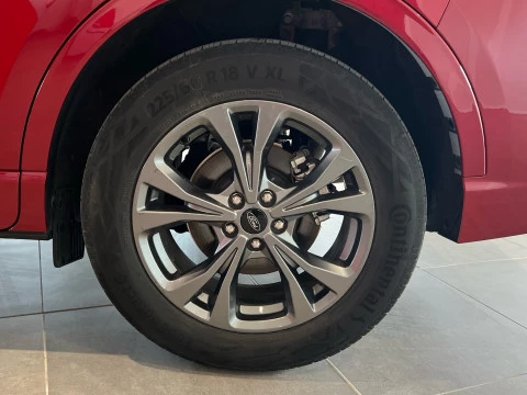 Ford Kuga ST-Line 2.5 Duratec FHEV 140kW Auto