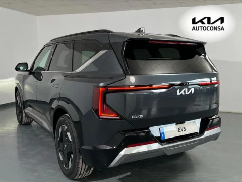 Kia EV5 Earth Long Range