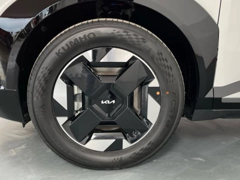 Kia EV5 Earth Long Range