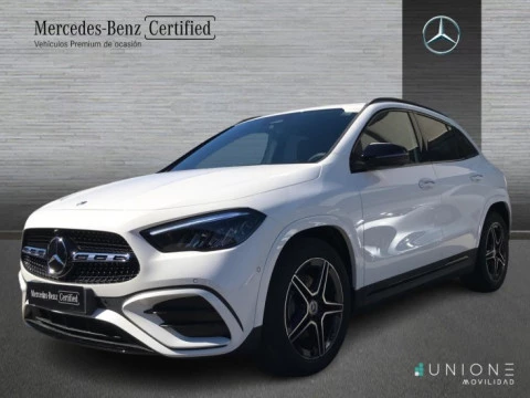 Mercedes-Benz GLA  200 d