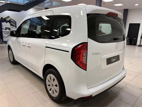 Mercedes-Benz Clase T 180 d