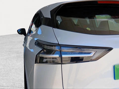 Nissan Qashqai DIG-T 158 mHEV Acenta CVT 116 kW (158 CV)