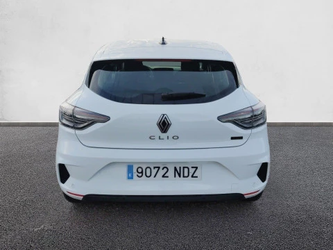 Renault Clio Evolution full hybrid E-Tech 145 (103Kw)