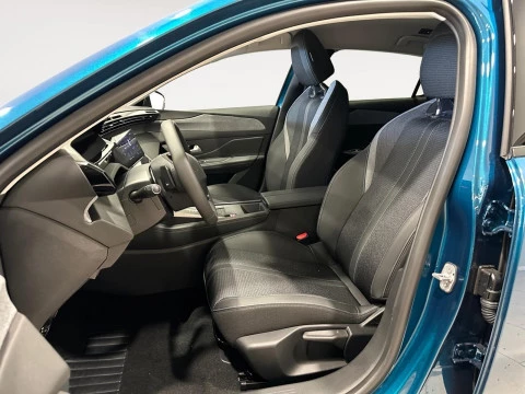 Peugeot 308 5P Allure BlueHDi 130 S&S EAT8