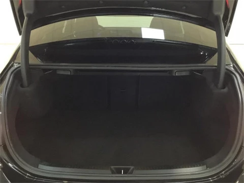 Mercedes-Benz Clase A 180 Sedán