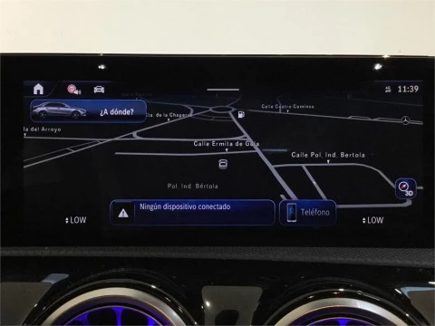 Mercedes-Benz Clase A 180 Sedán