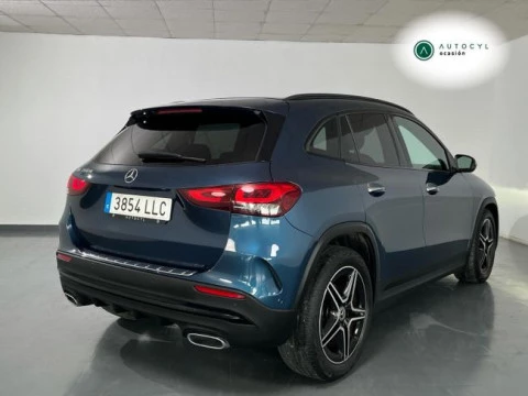 Mercedes-Benz GLA GLA 200 D